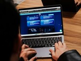 Yeni nesil MacBook Pro, iki haftadan kısa bir süre içinde resmen tanıtılacak.