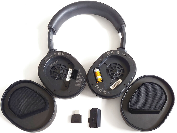Manyetik kulak yastıkları.