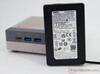 Acemagic Retro X3, güç kaynağı dahil (19 V; 6,32 A)