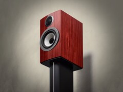 Bowers & Wilkins 707 Prestige Edition, on iki kat boyadan oluşan parlak bir kaplamaya sahiptir