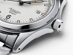 Seiko’nun en yeni sınırlı üretim modeli, vintage beyaz kadranların cazibesini güçlü bir şekilde ortaya koyuyor