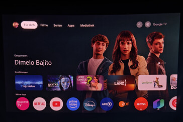 Dış mekan projeksiyon perdesi (alacakaranlık) (Görsel kaynak: Daniel Schmidt)