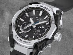 Casio'nun eski G-Shock MTG-B4000-1A saati