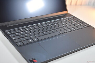 Lenovo IdeaPad Slim 3 15: Klavye