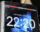 Daha kompakt ve daha geniş olan Xiaomi Mix Fold 5, HyperOS 4'ü çalıştıran ilk deneme fotoğrafında görünüyor.