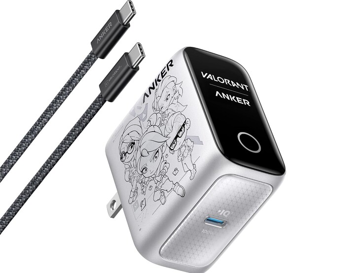 Şarj cihazı, 5ft uzunluğunda 240W USB-C - USB-C kablosuyla birlikte gelir.