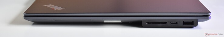 doğru: SD kart okuyucu, Thunderbolt 4, USB-A 3.2 Gen 2