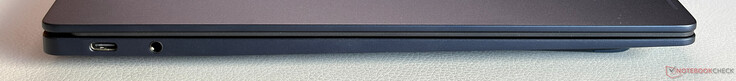 Sol: USB-C 3.2 Gen. 2 (10 Gbps, DisplayPort 1.4, güç iletimi 3.0), 3.5 mm stereo