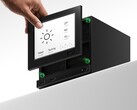 Jsaux, Steam Machine için iki yeni ön panel tanıttı. Burada tanıtılan e-ink panel, 5,83 inçlik bir e-ink ekrana sahiptir.