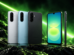 Galaxy A18 4G, gri, açık mavi ve siyah renk seçenekleriyle sunulmaktadır.
