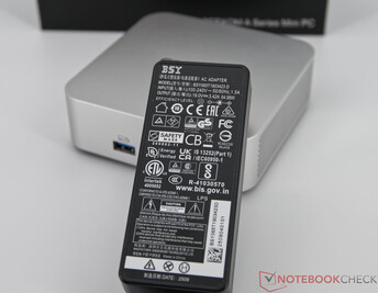 Güç kaynağı ünitesi (19 V; 3,42 A)