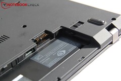 Lenovo ThinkPad T480'in harici pil yuvası.