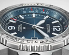 Görseldeki yeni Citizen Promaster Air NK0040-58L, mavi güneş ışını desenli bir kadranla geliyor.