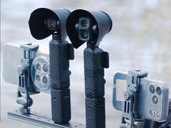 DJI Osmo Pocket 4 ve Osmo Pocket 4 Pro, soldan sağa.