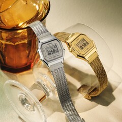 Casio LA680WEMG-7A ve LA680WEMG-9A (soldan sağa)