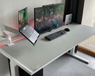 Secretlab MAGNUS Pro XL İncelemesi - Entegre güç kaynağına sahip yüksekliği ayarlanabilir masa