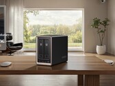 Ugreen NASync DXP2800 GT, UGOS Pro işletim sistemi üzerinde çalışır