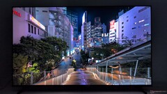 Hisense U6SF, çoğu video girişi seçeneğine veya en iyi dahili hoparlörlere sahip olmasa da 4K HDR oynatmada iyi bir performans sergiliyor