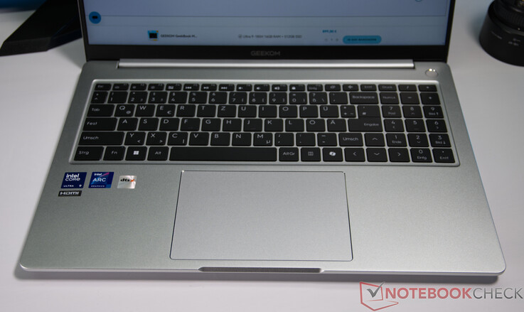 Geekom GeekBook M16 için Giriş Aygıtları