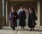 Dominic McLaughlin, Arabella Stanton ve Alastair Stout'un HBO'nun Harry Potter dizisinin ilk sezonu için toplam 500.000 Sterlin alacakları bildirildi.