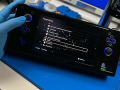 Bir mod yapımcısı taşınabilir bir PlayStation 4 üretti (Görsel kaynağı: wewillmakeitnow, düzenlenmiştir)