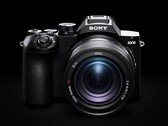 Sony RX10 V, 25x optik zoom özelliğine sahiptir.
