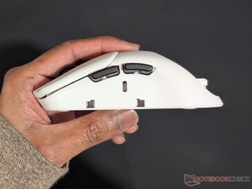 Pathfinder Core'un sol tarafı.