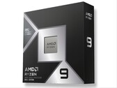 Ryzen 9 9950X3D2 CPU için perakende ambalaj.