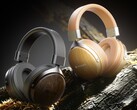 Fiio Snowsky Nature kulaklıklar siyah veya kayısı renginde mevcuttur.