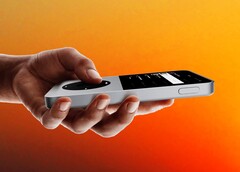 Sudo, bir Apple iPod Classic'i oldukça andırıyor.