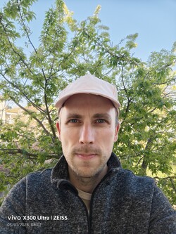 Ön kamera ile selfie kaydı 