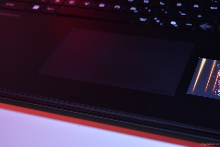 MSI Raider A18: Dokunmatik Yüzey