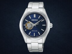 Seiko'nun Selection HFB001 açık kalp saati