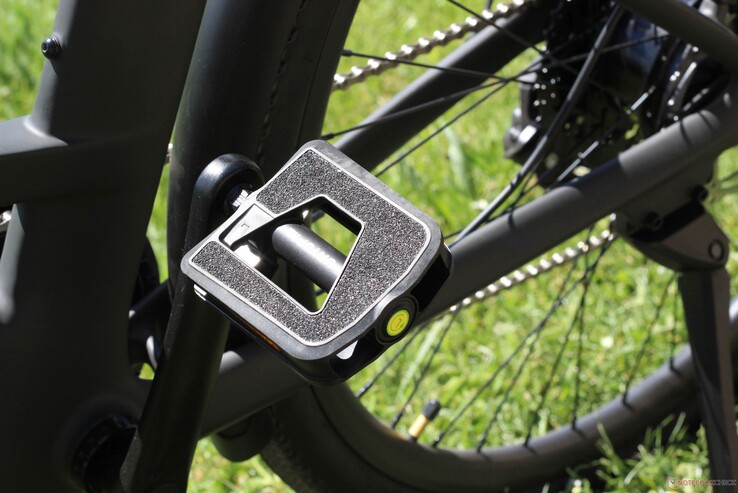 Düz pedallar sağlamdır