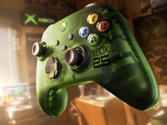 Reddit'te hayranlar Xbox Series X25'in farklı şeffaf renklerde nasıl görünebileceğini gösteriyor.
