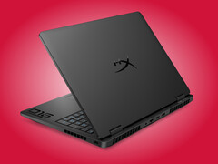 Shadow Black kaplamalı yeni HyperX Omen 16.