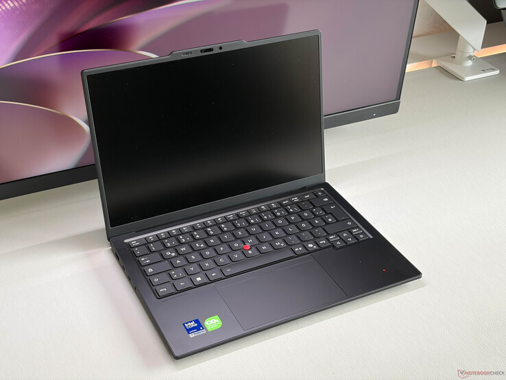 Lenovo ThinkPad X1 Carbon 14. Nesil