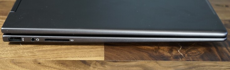 USB-A 3.1, 3,5 mm ses kombinasyonu, SD kart okuyucu
