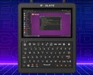 Pi Slate'in bataryası, klavyesi ve dokunmatik ekranı var