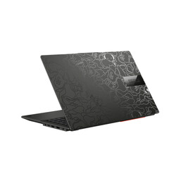 Asus VivoBook S15 BAPE Edition üretici tarafından sağlanmıştır.