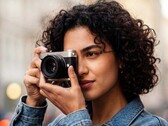 Esquisse Camera, kompakt bir gövdeye Micro Four Thirds sensör sığdırıyor.
