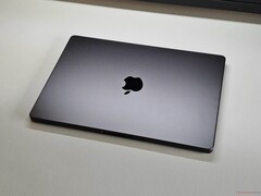 M5 MacBook Pro birkaç aydır piyasada ve M5 Pro ve M5 Max varyantları da yakında piyasaya sürülecek.