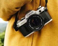 Canon AE-1 bu yıl 50. yıldönümünü kutluyor.