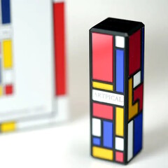 Artpical Mondrian USB-C DAC kayıpsız DSD, PCM ve MSQ müzik akışlarını destekler.