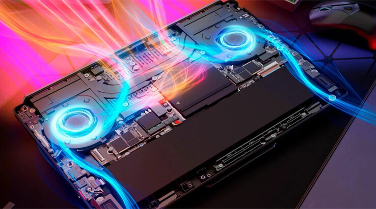Legion 5i 15IAX11 kullanıcı tarafından yükseltilebilir RAM, depolama ve değiştirilebilir Wi-Fi kartını destekler.