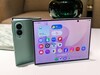 Galaxy Z Fold 8'in ekranı ve arka kısmı
