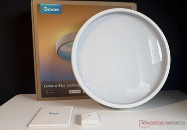 Govee Sky Tavan Lambası ile birlikte neler verilir?