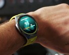 Huawei Watch GT 7 Pro, göz alıcı yeşil ve sarı renk seçenekleriyle de satışta.