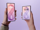 Samsung, 2026 yılının Temmuz ayı sonunda Galaxy Z Fold8 Ultra (solda) ve Galaxy Z Fold8 (sağda) modellerini piyasaya sürdü.