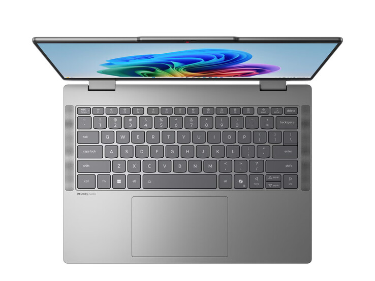 IdeaPad 5 2'si 1 arada (14IPH11), 14 inçlik bir dizüstü bilgisayar olmasına rağmen SODIMM RAM ve çift M.2 yuvası içeriyor.